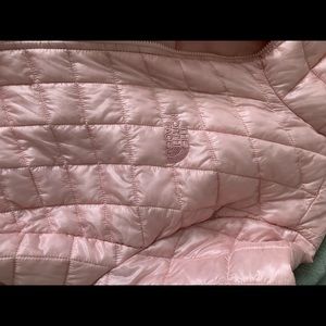 Lightweight northface jacket